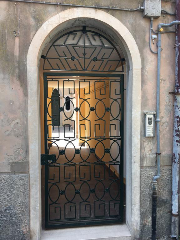 Apartamento Palazzo Penzo Bellemo Chioggia Exterior foto